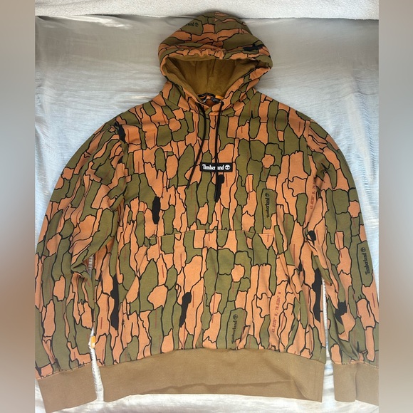 Timberland Men’s Camo Hoodie - Picture 1 of 3